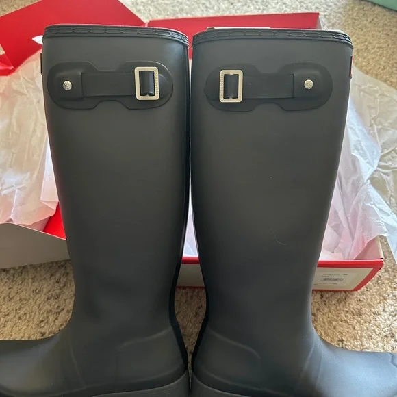 Hunter Tour Rain Boots - Picture 10 of 11